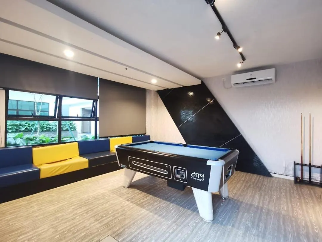 Dsummit 3Bedroom Wifi Netflix 5 Pax Джохор-Бару Апартаменты